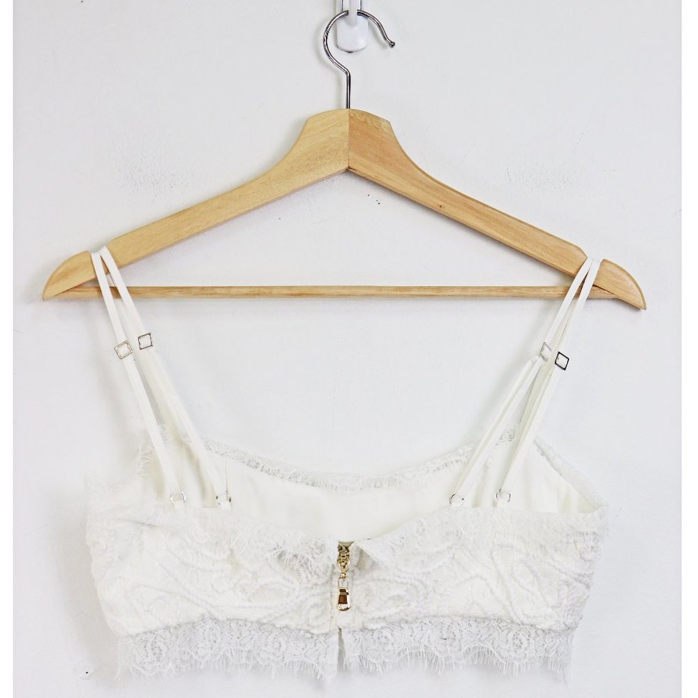 NBD Angelica Embroidered Lace Trim Mini Crop Top S - Picture 5 of 6